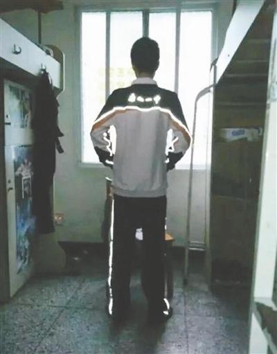 W(xu)ķУD(j)W(wng)